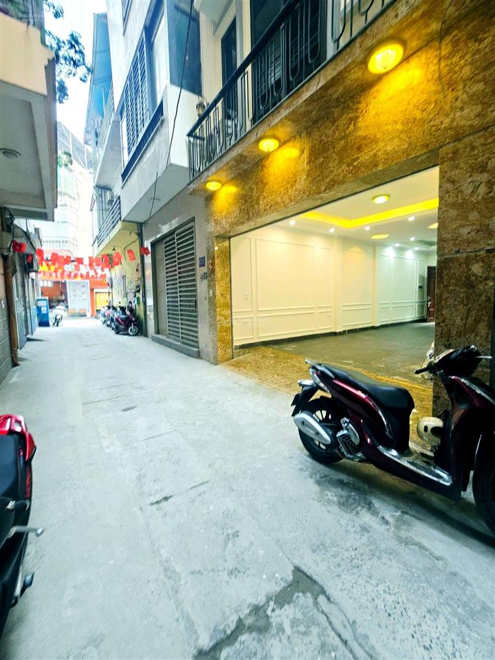 Bán nhà dương quảng hàm2 mặt ngõ oto tránh 5m ra mặt phố 50m x 5t thang máy. giá 22.x tỷ