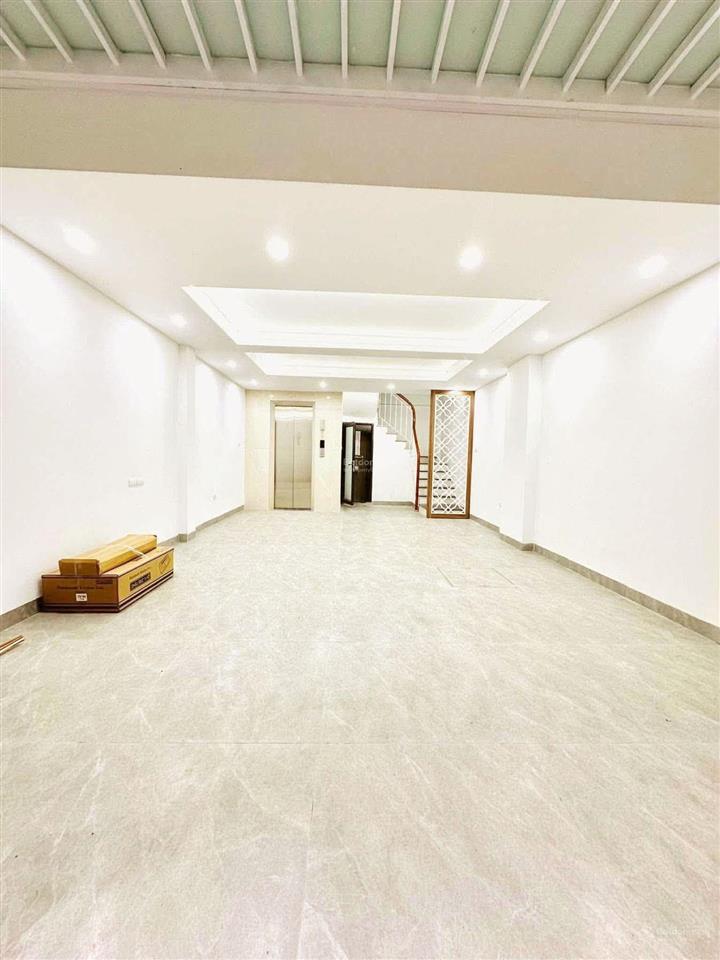 Hạ gấp  bán nhà nguyễn thị định  oto đỗ cửa  dt 45/48m²  xây mới đủ gpxd