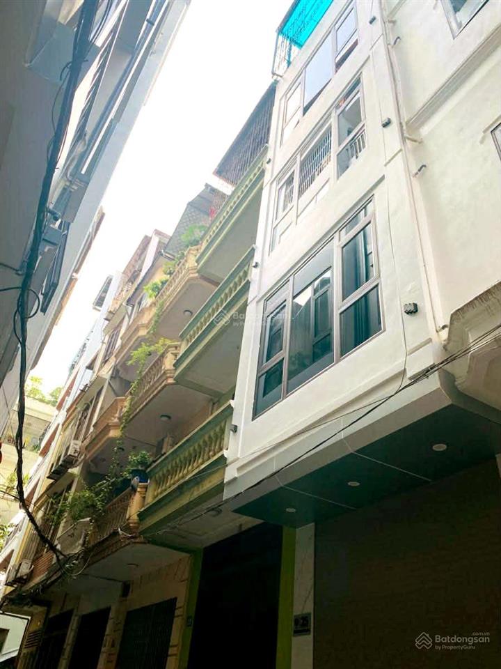 2 thoáng  ô tô đỗ cửa  bán nhà láng  giáp cầu giấy  5 tầng  thang máy  dt 36/43m.