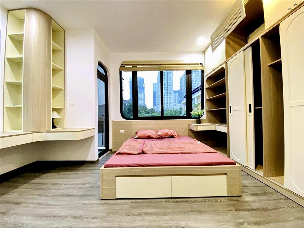 Lô góc ô tô tránh bán nhà nguyễn tuân vị trí đẹp tầm tiền hiếm 28m x 5t