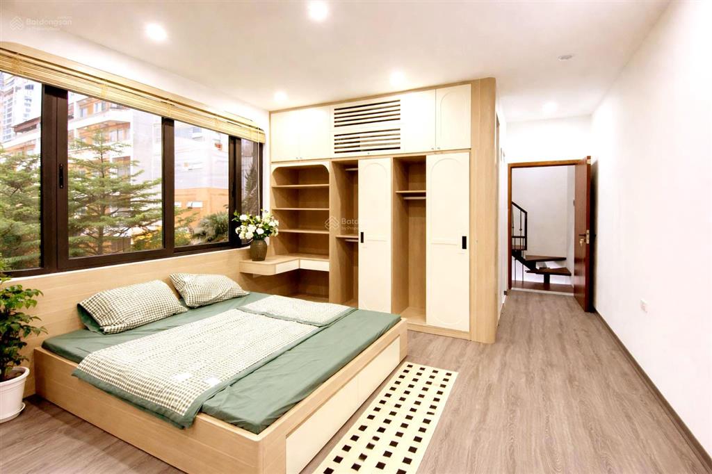 Lô góc ô tô tránh bán nhà nguyễn tuân vị trí đẹp tầm tiền hiếm 28m x 5t
