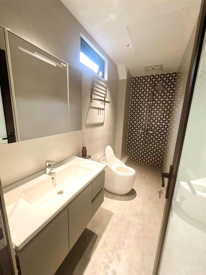 Bán nhà lê trọng tấn  20m ra ô tô tránh  xây mới  6t thang máy  dt 49m².