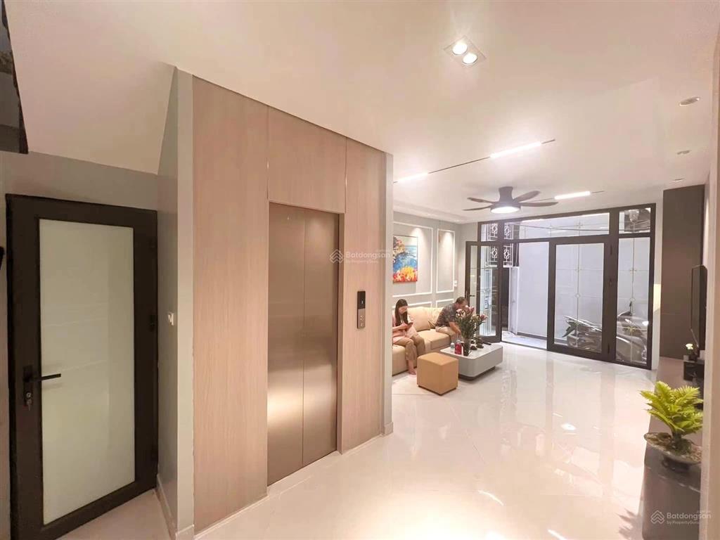 Bán nhà lê trọng tấn  20m ra ô tô tránh  xây mới  6t thang máy  dt 49m².