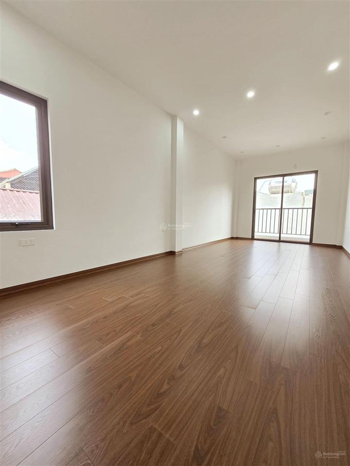 2 thoáng  nhà xây mới cù chính lan  tt thanh xuân  gần phố  46mx7t.