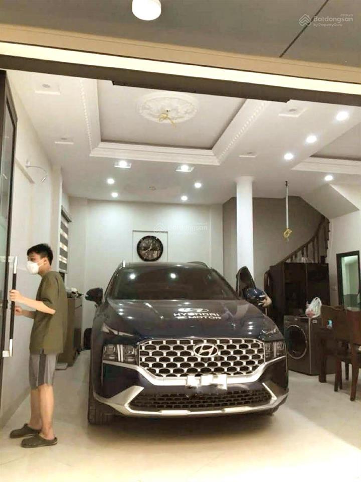 Lô góc  ô tô vào nhà  bán nhà phan đình giót  ngõ rộng  thoáng đẹp  dt 44/55m.
