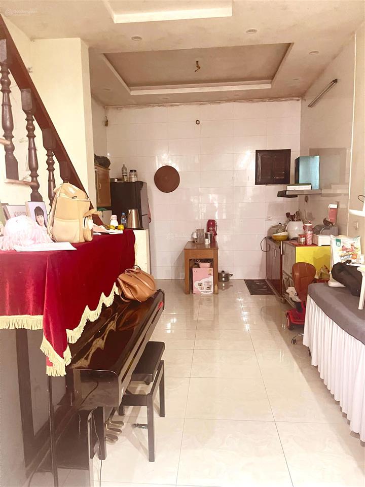 Nhỉnh 250tr/m²  lô góc  3 thoáng  nhà nguyễn thị định  oto vào nhà  dt 61/65m².