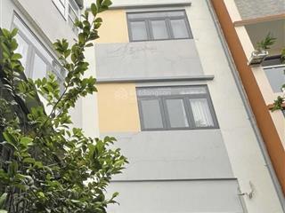 Giảm sâu 7.5 còn 6.9 tỷ nhà đẹp vạn kiếp phan xích long4 tầng btct sát mặt tiền