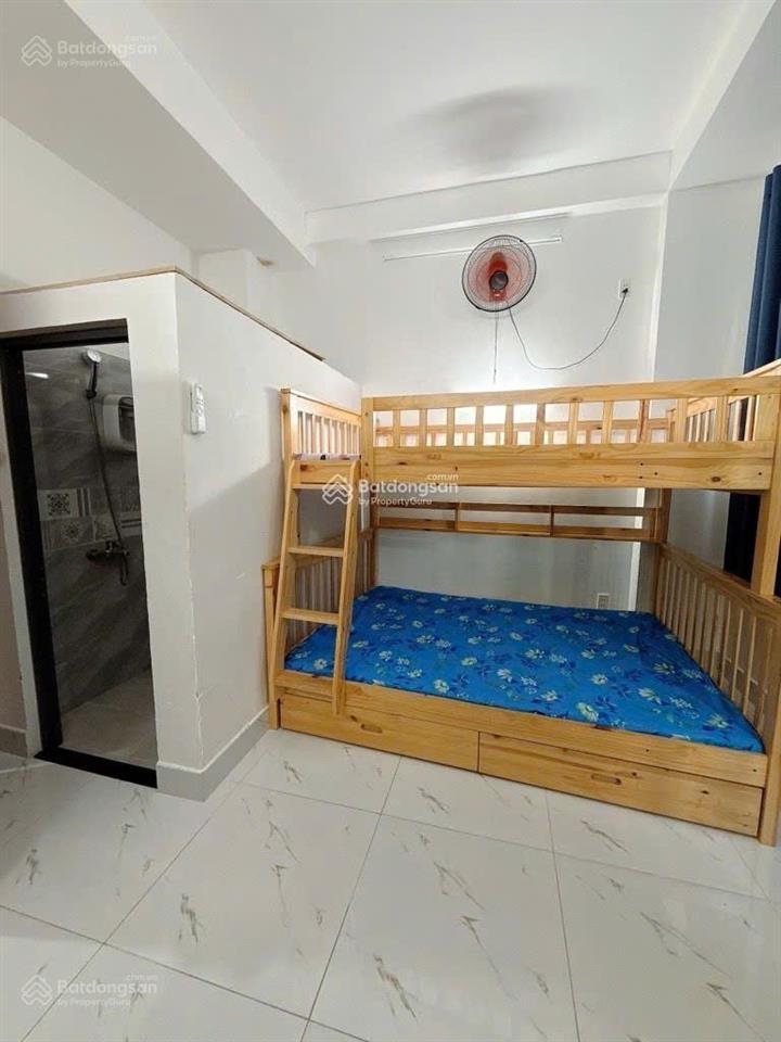 Bán siêu phẩm phan văn trị khu vip văn phòng 11 tỷ dòng tiền 30tr/tháng