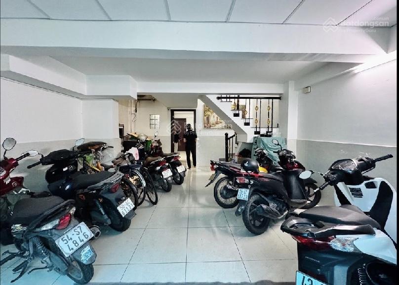 Bán nhà điện biên phủ vị trí vip bình thạnh60m2 4 tầng nhỉnh 8 tỷ oto tới tận nhà