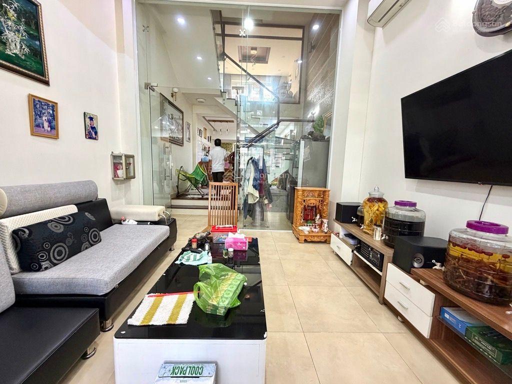 Bán nhà đẹp 5 tầng 4p4wc nhỉnh 7t ở ngay khu phân lô vip bình thạnh hẻm xe hơi đến nhà