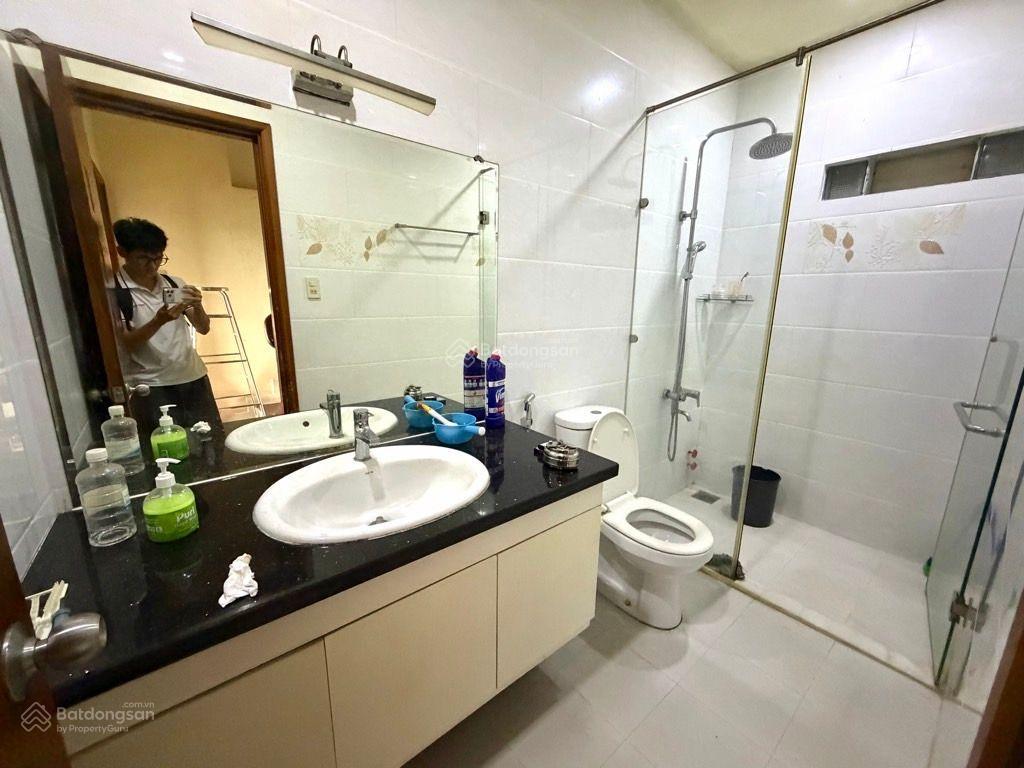 Bán nhà đẹp 5 tầng 4p4wc nhỉnh 7t ở ngay khu phân lô vip bình thạnh hẻm xe hơi đến nhà
