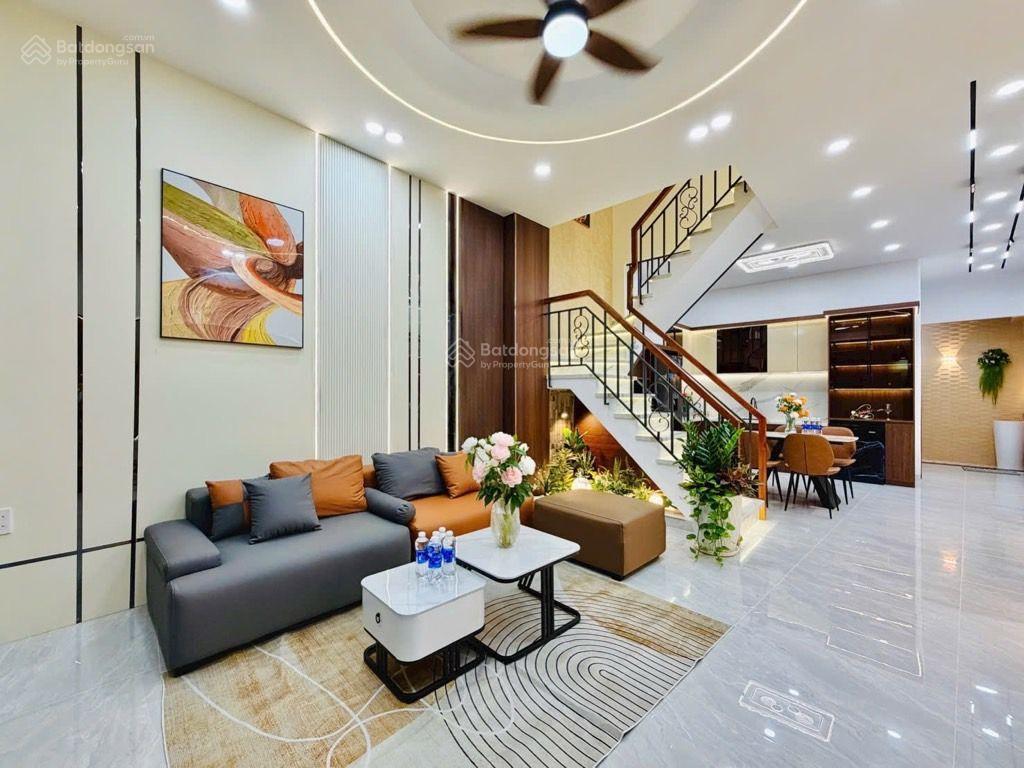 Nhỉnh 8 tỷ bán nhà vip nguyễn gia trí p25 bthxh  4 tầng  nhà đẹp kinh doanh