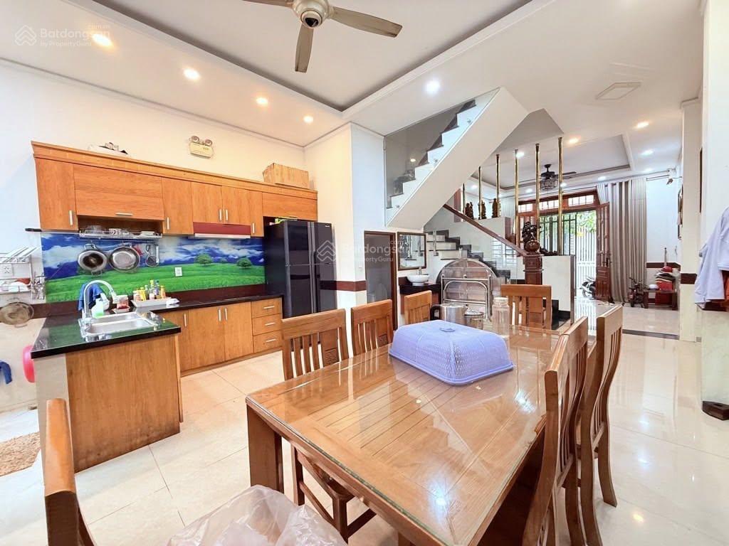 Ngộp! cần bán  hxh 4 chỗ  gần 57m2 nhà mới 4 tầng 5p 7wc  chỉ 7x tỷ tl  ngay vincom nguyễn xí