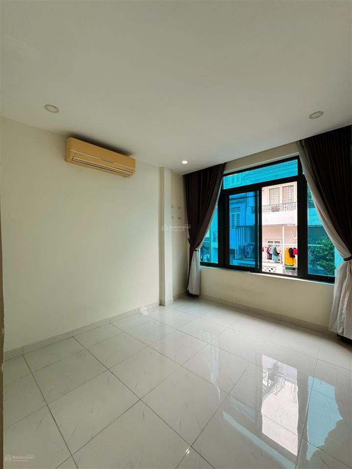 12 tỷ xuống 10,5 tỷ nhà hxh bùi hữu nghĩa giáp q1  4,2x19m xây 5 tầng giá tốt chưa từng có