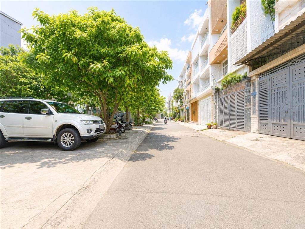 Giảm 300tr nhỉnh 9đ  60m² phân lô vip đối diện công viên hiếm bán bùi đình tuý gần hàng xanh