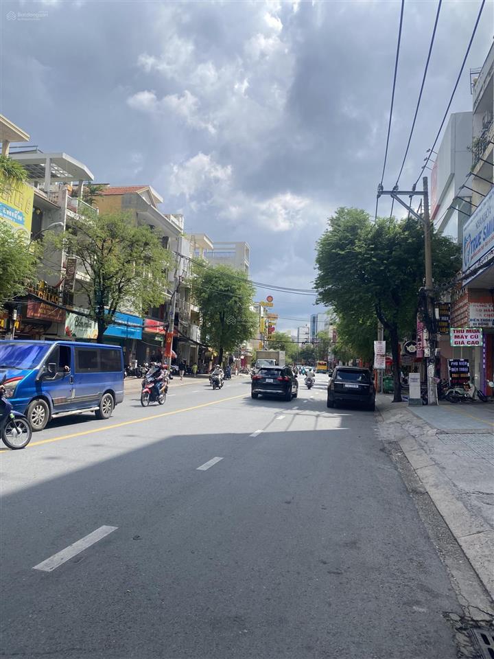 Nhà đẹp 7,9 tỷ ngay hàng xanh, phân lô 4x13m, 3 tấm btct  hxh