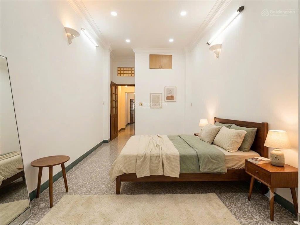 Nhà đẹp 7,9 tỷ ngay hàng xanh, phân lô 4x13m, 3 tấm btct  hxh