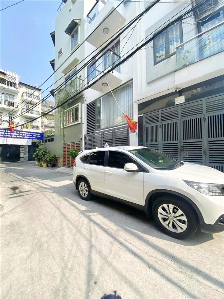 Giảm sốc 3 tỷ  nhà đẹp ngang hiếm 4,8x17m 4 tầng ngay chợ bà chiểu  hàng xanh