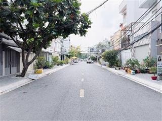 Hiếm mặt tiền đường số rộng 14m quận 7 gần chợ tân quy dt 31m  tk 2 tầng  2pn  nhỉnh 7 tỷ