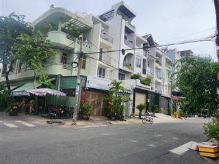 Hiếm mặt tiền đường số rộng 20m gần lâm văn bền quận 7  dt 92m²  tk 5 tầng  4pn  nhỉnh 14 tỷ