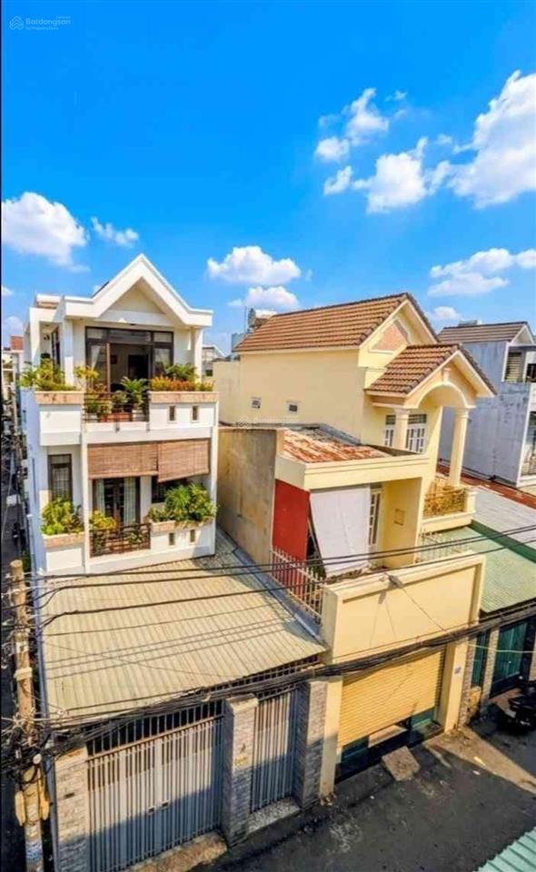 Hot nhà xe hơi đậu nhà nguyễn thị thập quận 7 gần chợ tân mỹ  dt 135m2 4 tầng  5pn  nhỉnh 10 tỷ