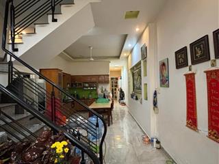 Hot nhà đường nguyễn thị thấp quận 7 gần chợ tân mỹ  ngang 5m  2 tầng  nhỉnh 10 tỷ  vị trí đẹp