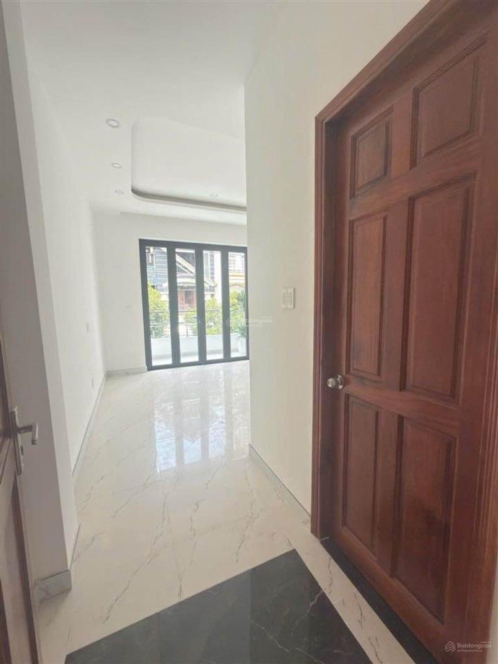 Chính chủ bán đường kinh doanh phan huy thực quận 7  dt 76m2  tk 3 tầng  4pn  nhỉnh 14 tỷ