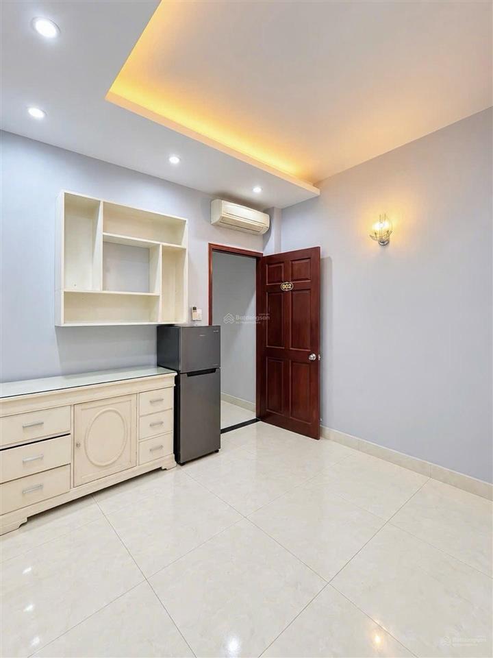 Mặt tiền kinh doanh đường số lý phục man rộng 16m quận 7  dt 44m  tk 4 tầng  6pn