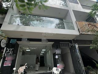 Chính chủ cho thuê nhà văn phòng đường số tân hưng quận 7dt 6x15m4 tầng suốt thang máy 51tr