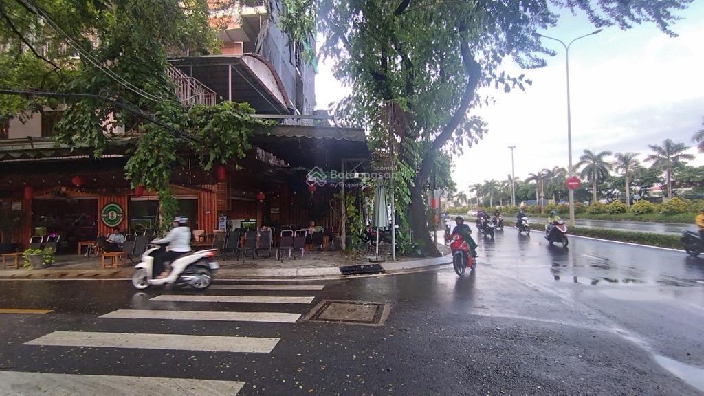 Căn góc cà phê 2 mặt tiền đường nguyễn văn linh phường tân phú(quận 7)5,2x19m 2 tầng giá 33 tỷ