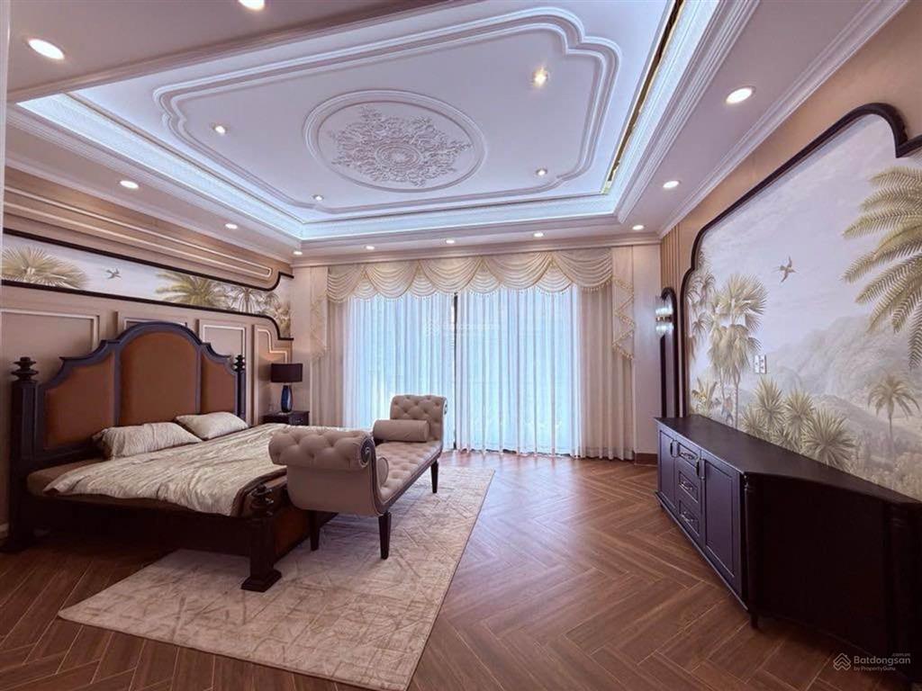 Hiếm quận 7 nhà đẹp lung linh dt 5,6x20m 5 tầng đường số p. tân mỹ thang máy full nội thất giá 30tỷ