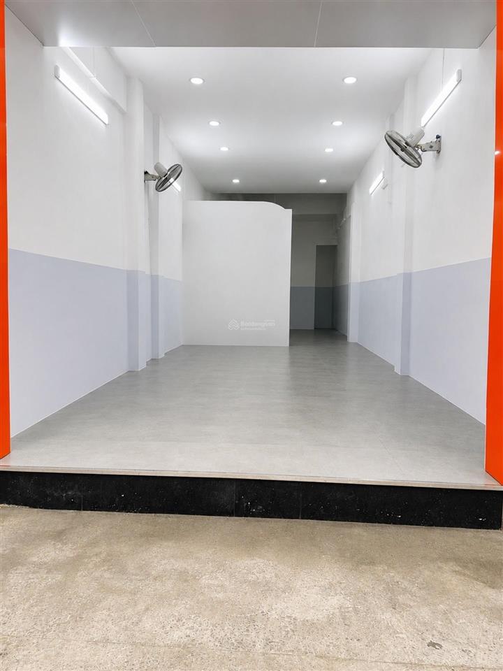 Nhà mặt tiền đường số 17 quận 7  dt 72 m2 kinh doanh đa ngành thuê 20 triệu/tháng  giá 14,3 tỷ