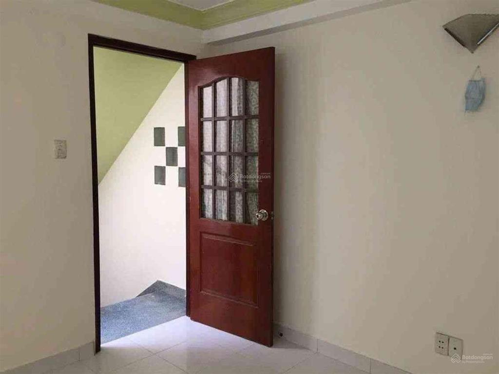 Chính chủ bán nhà mặt tiền  kế bên chợ tân mỹ(quận 7) dt 4x15mtk3 tầng 25 tr/1thánggiá 18 tỷ