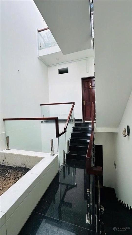 Bán nhà 5 tầng f tân phú quận 7  dt76 m2xe hơi ngủ trong nhàkế bên chợ tân mỹ giá13 tỷ