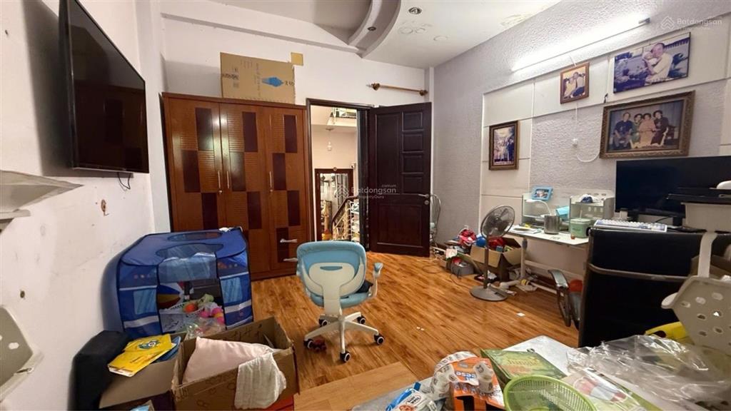 Bán nhà mặt tiền đường 12m số tân kiểng, quận 7  nhà 4 tầng 4pn  dt 70m sầm uấtgiá nhỉnh 15 tỷ