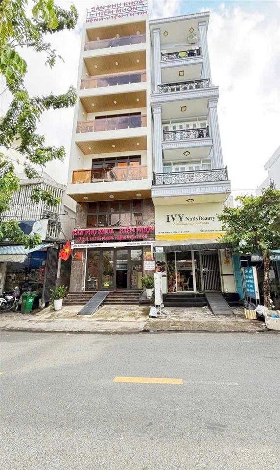 Bán nhà mặt tiền đường 79 quận 7  dt 4x18,5m  5 tầng  thang máy  khu vip  giá 17,499 tỷ còn tl