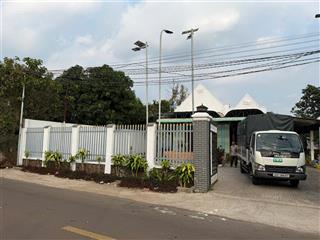 Tôi chính chủ cần sang lại nhà và đất mặt tiền