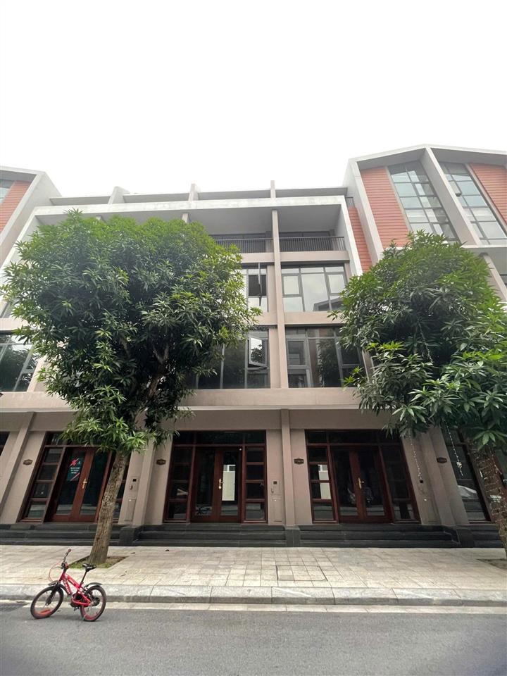 Vinhomes ocean park 3 em có căn liền kề ad 12, dt 80m2, chỉ 11 tỷ, mt 5x16, giá quá tốt cần bán ạ