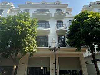 Vin 2 em bán căn shophouse sao biển giá rẻ  dt 67,5m2, giá bán 10 tỷ, sát cv và cc, đã có sổ đỏ.