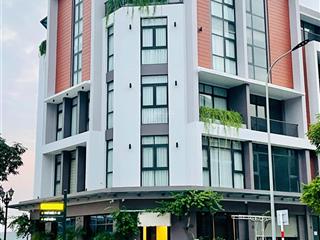 Vinhomes ocp3 căn góc này giá siêu tốt, dt 1402m, giá 20tỷ, mt 30m2, dt ở 500m2 sàn, phù hợp kd, ở