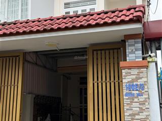 Nhà cho thuê đường 30/4 đối diện đại học cần thơ khu 1, đài truyền hình vn