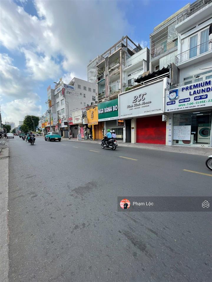 Bán nhà mt lê văn sỹ, p.14 q3 dt8x30 cn215m2 kc 4 tầng hđt 230tr/th giá 81 tỷ