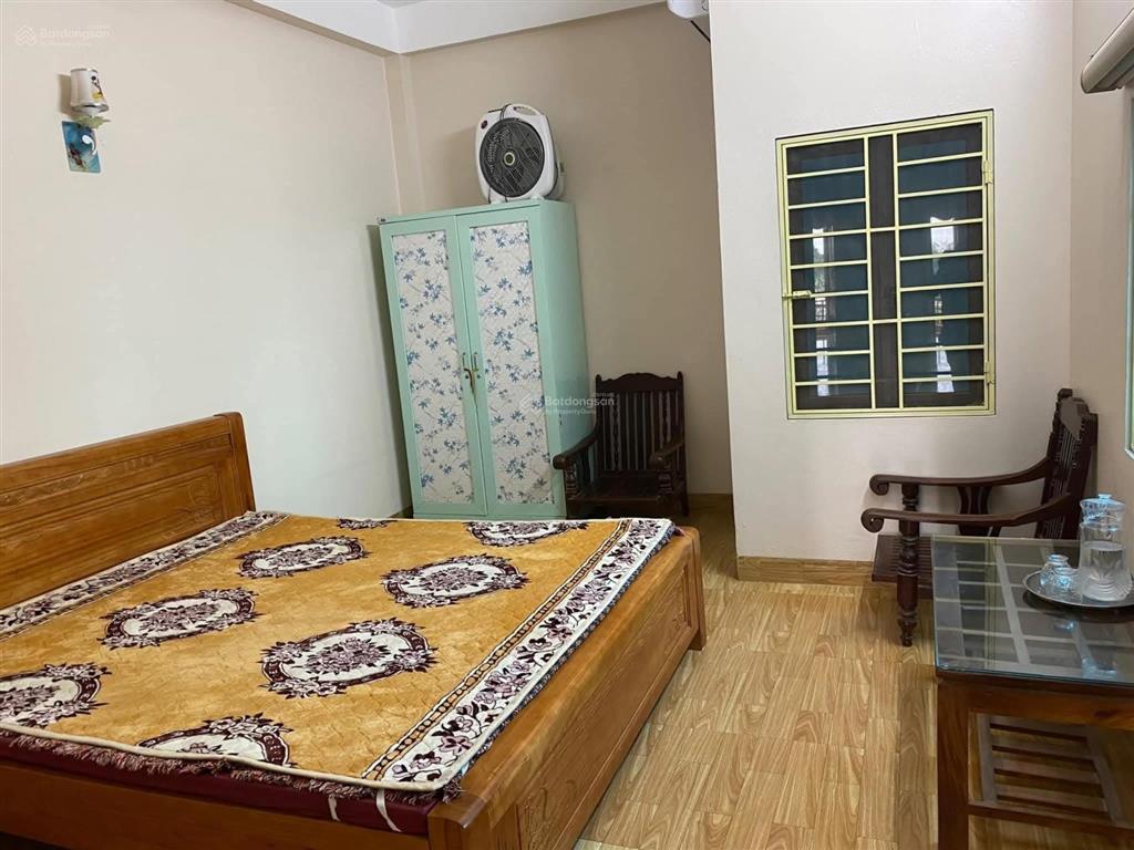 Chính chủ cho thuê nguyên căn mặt đường thông tây tựu ccmn kinh doanh 9tr/th gần vin đan phượng