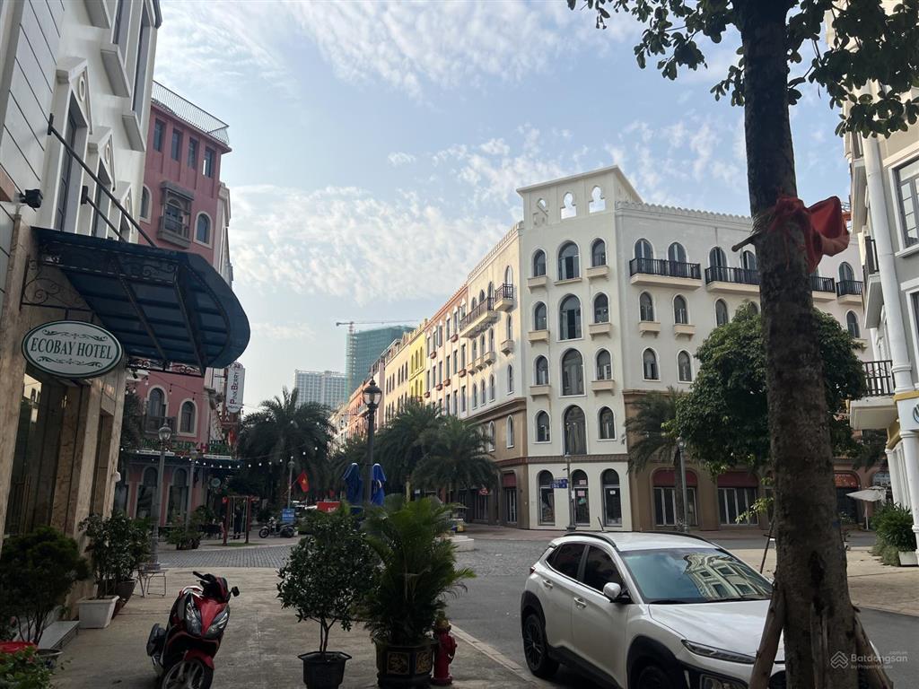 Chính chủ bán căn shophouse premier bãi cháy hạ long. cách biển chỉ hơn 200m. giá tốt nhất thị trườ