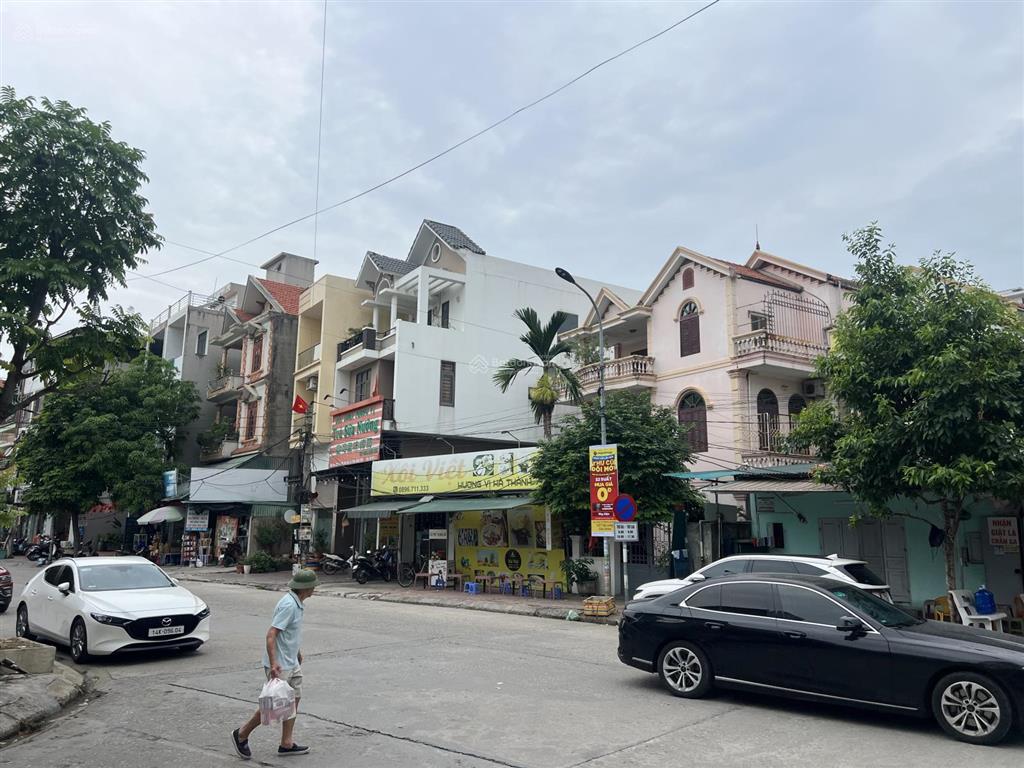 Chính chủ bán đất tặng nhà 3 tầng khu sân vườn. trung tâm cái dăm bãi cháy. khu vực kinh doanh tốt
