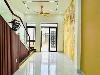 Bán nhà mặt phố 4pn, 3wc, 51m2, 4,05 tỷ tại long trường, q9, tp.hcm