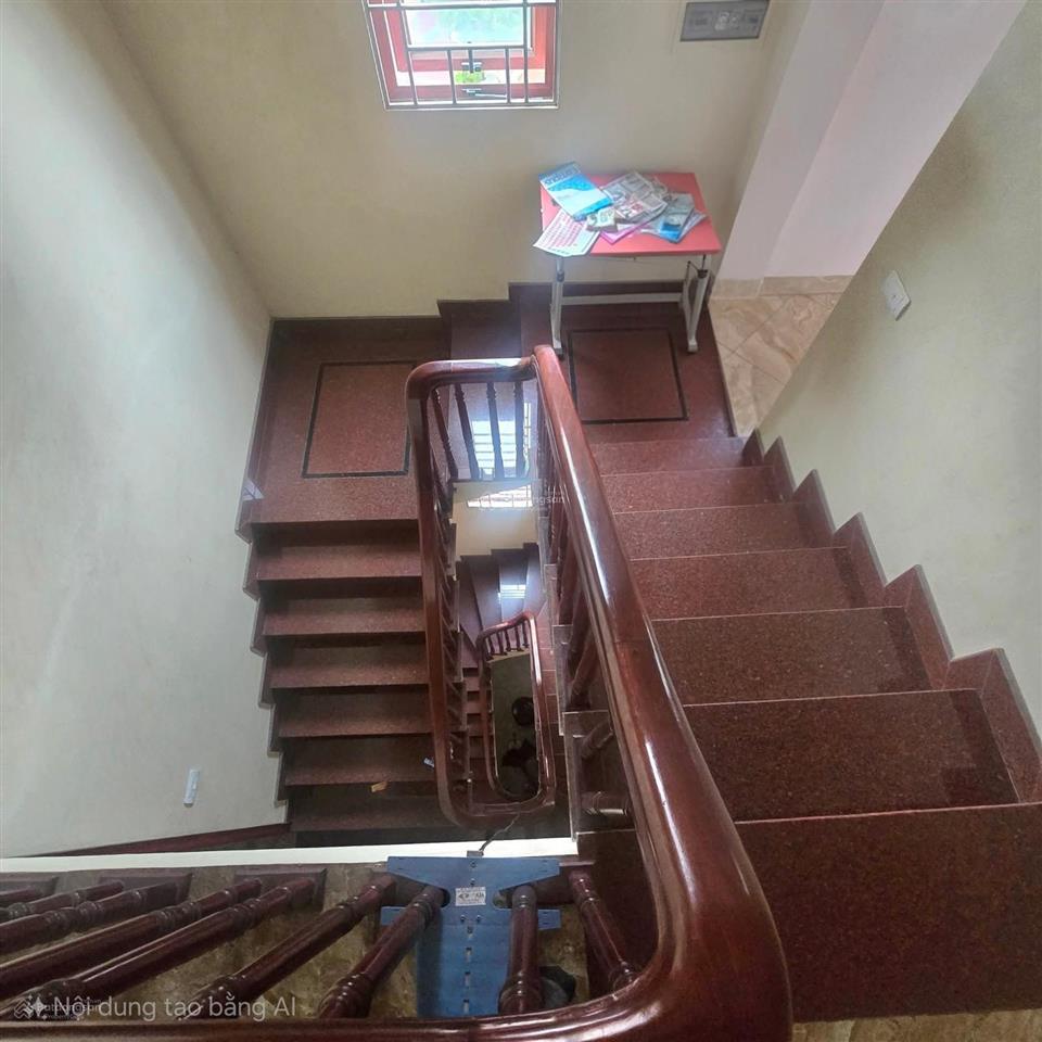 Bán nhà phân lô ô tô tránh đỗ lạc long quân ngay hồ tây. dt 50m2x6t thang máy. giá 20.8 tỷ.