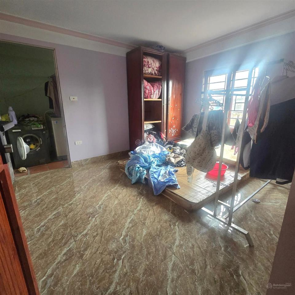 Chính chủ bán nhà dt 40m2x3t, mt 6m, ngõ oto 7 chỗ ra vào thoải mái. phú diễn đức diễn. hơn 7 tỷ