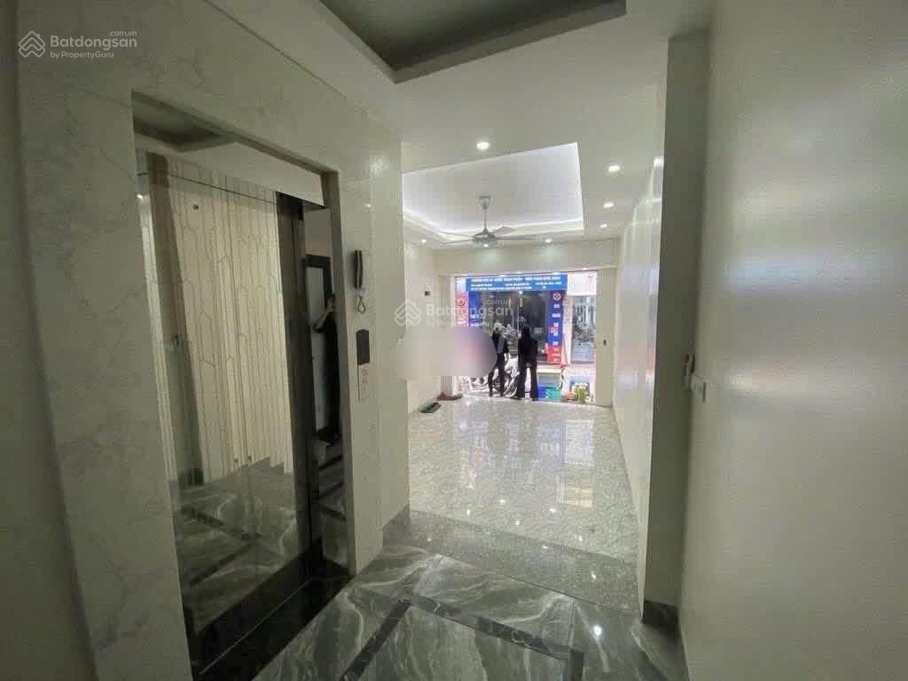 22 tr/th nguyên căn dt 42m2 x 7t thang máy. mặt phố ô tô kinh doanh đỉnh chóp, yên hòa trung kính