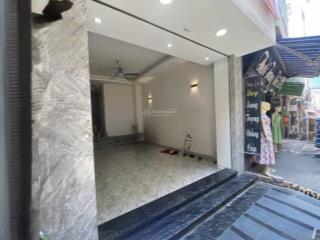22 tr/th nguyên căn dt 42m2 x 7t thang máy. mặt phố ô tô kinh doanh đỉnh chóp, yên hòa trung kính